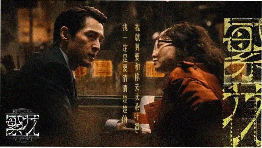编辑部测试台上并排摆放的洗碗机与餐具样本